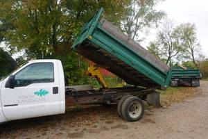 1999 Ford F-450 XL Super Duty Power Stroke Diesel Dually Dump Truck