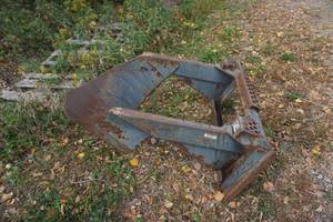 Virnig Brand Universal Mount Bobcat Skid Loader Skid Steer U Shaped TreeStump Bucket