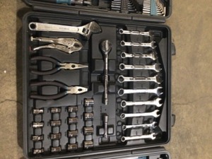 lot 3 image: Anvil 38 in. Drive SAE and Metric Home Tool Kit Set (137-Piece)
