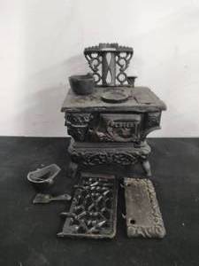 Iron Stove with Accessories