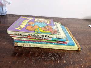 lot 104 image: 9 Vintage Childrens Book-Go Dog GoPut Me In The Zoo A Bargain For Francis The Berenstain Bears and Too Much TV The Berenstain Bears & The Truth Cliffords Busy Week Red Hot Peppers The Handmade Alphabet The Hobbit Companion