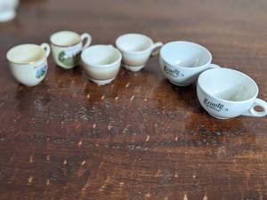 lot 41 image: 6 Piece Vintage Collectible Teacups and Espresso Cups