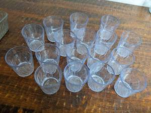 lot 187 image: 17 Assorted 3 Drinking Glasses