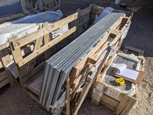 Bella CORE Madison Granite Slab - 65 x 25 x 34
