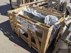 Bella CORE Madison Granite Slab - 52 x 25 x 34