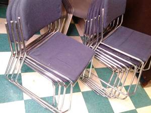 lot 123 image: Set of (10) Stackable Metal Framed Chairs with Fabric Cushions 