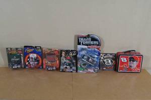 lot 29 image: Dale Earnhardt Jr NASCAR Cars and Novelties