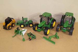 lot 40 image: Assorted John Deere Toys - Skid Steer, Large Tractors