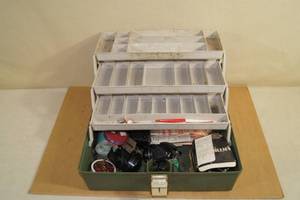 lot 73 image: Vintage Tackle Box with Some Tackle