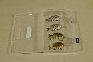 lot 72 image: 4 Unused Jointed Large Fishing Lures - 3 Long Bodies