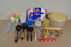 lot 95 image: Assorted Kitchen Utensils and Tupperware