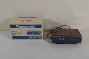 lot 98 image: Vintage Panasonic AM-FM Digital Clock Radio in Original Box