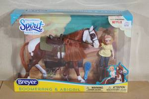 lot 134 image: Breyer Spirit Riding Free Boomerang and Abigail Toy Set