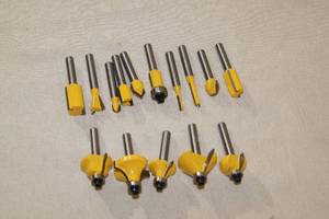 lot 159 image: Unused Router Bits