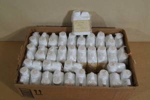 lot 191 image: Small Travel Size Bottles of Glamorous Wash Laundry Detergent