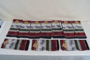 lot 199 image: North Woods Themed Jacquard Tea Towels