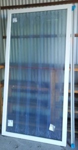 lot 4 image: Vinyl Window (Sliding Door) See Pics and Trim.
