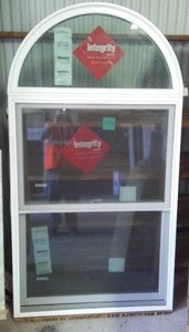 lot 20 image: Integrity Designer Window, Arch (eyelash) Window. Mulled to a Double Hung, 41.5 x 77, Includes Nailing Fin.