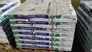 lot 128 image: Atlas StormMaster Shake Shingles. Burnt Sienna, 39 Bundles