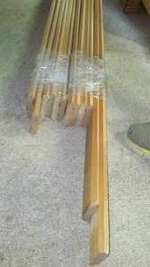 lot 74 image: Colonial Molding. 1 Pack 11 , 1 Pack 14 ft.