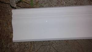 lot 327 image: White Primed Baseboard  14 ft (Qty 10)