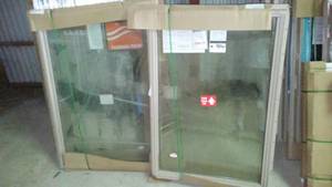 lot 334 image: Matching Thermo Tech Windows (2), Fixed Window, 32 X 48, Sandstone.