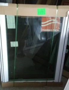 lot 348 image: Thermo Tech White Casement 35.5 X 47.5
