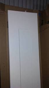 lot 515 image: Bifold Doors White