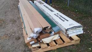 lot 433 image: Metal Soffit (4 Boxes Corn Silk) Plus Much More.