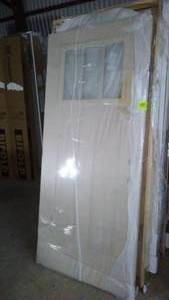 lot 644 image: 36 in. Masonite Exterior Door