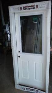 lot 653 image: Bayer 36 in. Exterior Pre-Hung