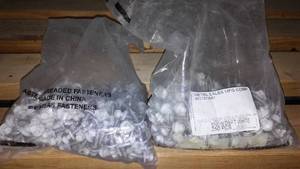 lot 523 image: Screws Hex Head for Metal Siding