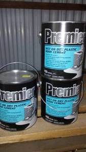 lot 532 image: Premier Plastic Post Cement (3)