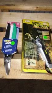 lot 541 image: Stanley Sport Utility Knife & Right Cut Snips