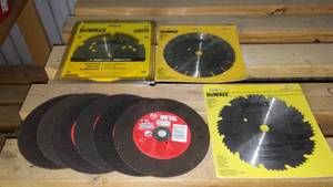 lot 548 image: Metal Cut Off Wheels & DeWalt Saw Blades