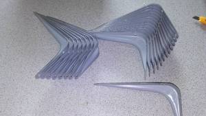lot 569 image: Short. L Brackets (21) Grey, 6 x 8