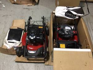 lot 25 image: Lot of 2 Recycler 21 in. Briggs and Stratton Low Wheel RWD Gas Walk Behind Self Propelled Lawn Mower with Bagger by Toro Customer Returns See Pictures