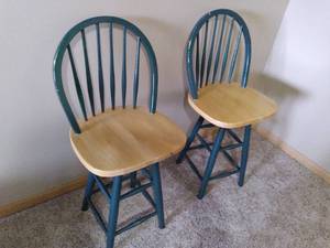 lot 7 image: Set of (2) Wood Swiveling Barstools Forest Green 