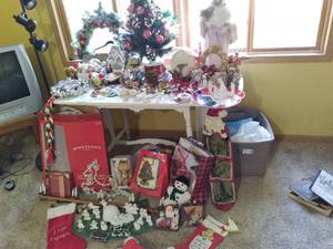 lot 18 image: Vintage White-Painted Wood Drop Leaf Dining Table and ALL the Christmas Supplies 