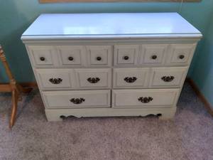 lot 47 image: Gorgeous Hand-Painted Vintage Low-Boy Dresser