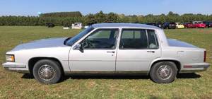 lot 3 image: 1988 Cadillac Sedan deVille