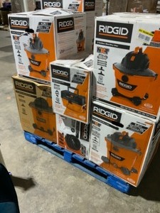 lot 64 image: Pallet of RIGID Shop Vacuums & Accessories Various Conditions. See Pictures