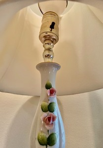 lot 51 image: Lovely Lamp with a Marble Base