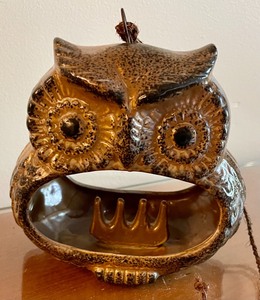 lot 92 image: 2 Unique Ashtrays