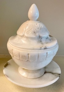 lot 90 image: Marble Covered Dish with a Matching Plate