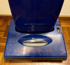 lot 82 image: Riccar Vibrance Vacuum