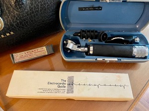 lot 81 image: Vintage Physician Bags with Supplies
