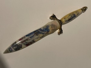 The Vixen Dagger 12 long