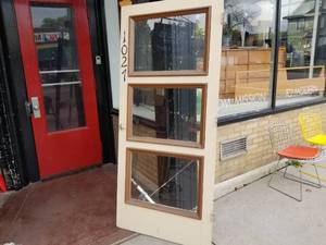 lot 24 image: MCM StormScreen Door