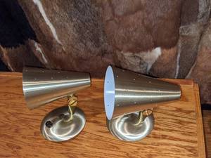 lot 20 image: (2) Mid Century Modern Brass Cone Swivel Wall Sconces